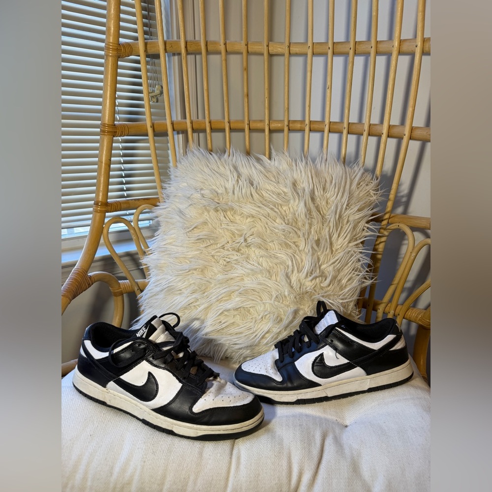 Nike Dunk Low Retro White Black Panda GS Size 11.5